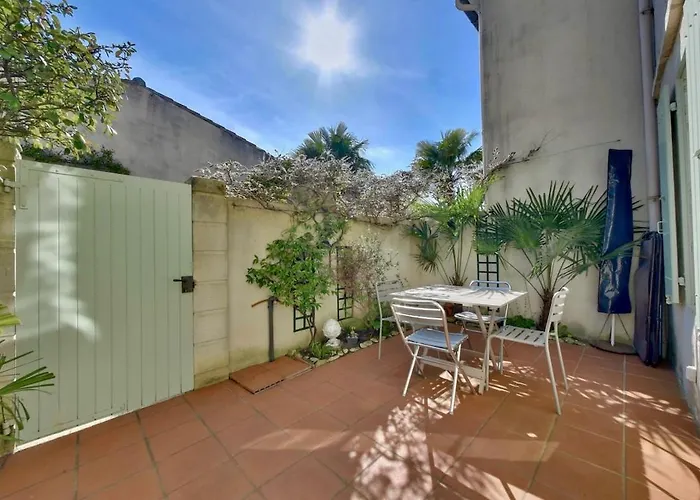 320 Les Gouverneurs 13 Maison Avec Cour Et Garage