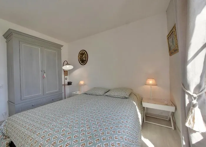 فيلة 320 Les Gouverneurs 13 Maison Avec Cour Et Garage